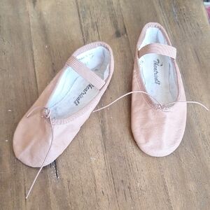 Theatricals Tan Leather Kids Ballet Shoes Size 11.5M
